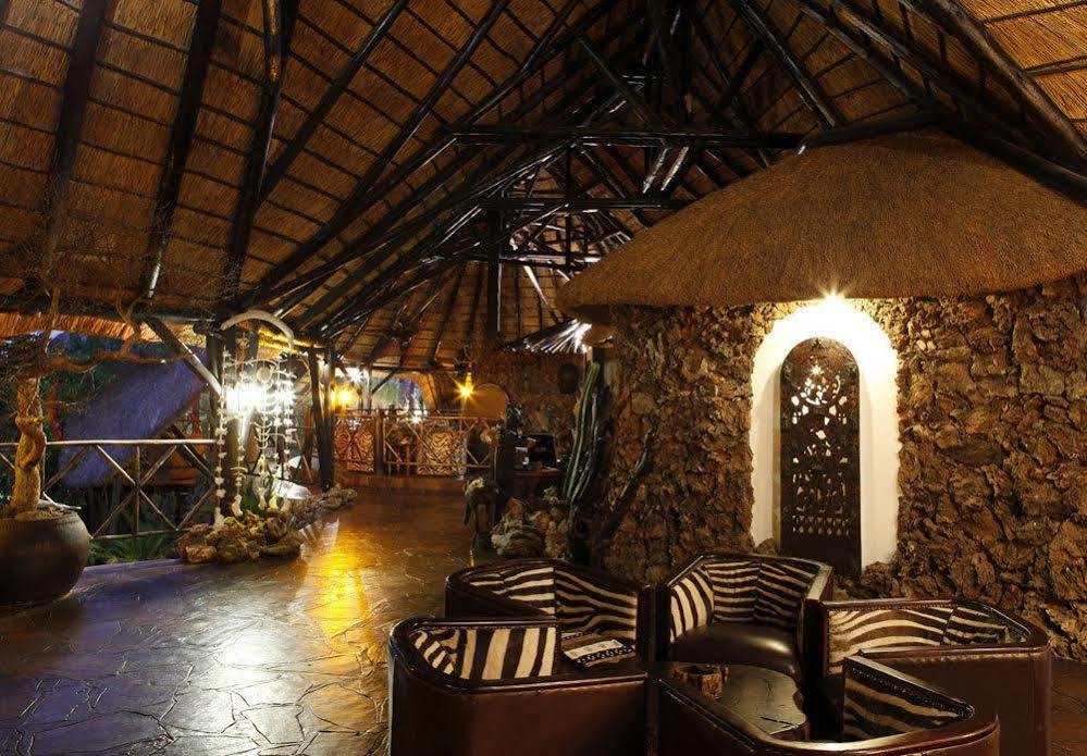 Vingerklip Lodge Khorixas Экстерьер фото